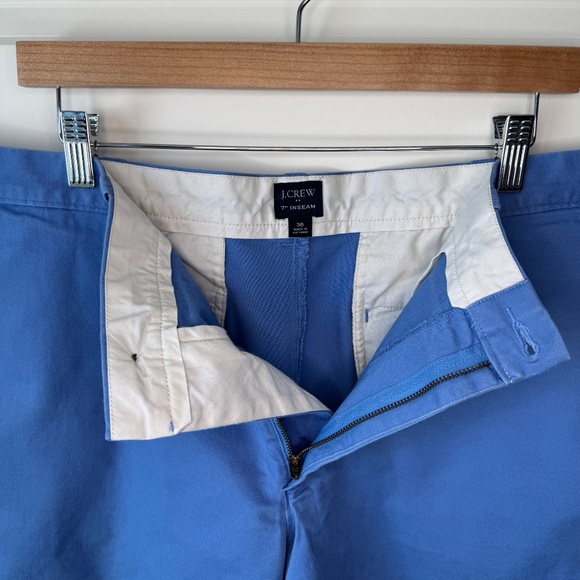Set of 3 - J. Crew - Men's 7" flex chino short - Size 38 - Picture 4 of 11